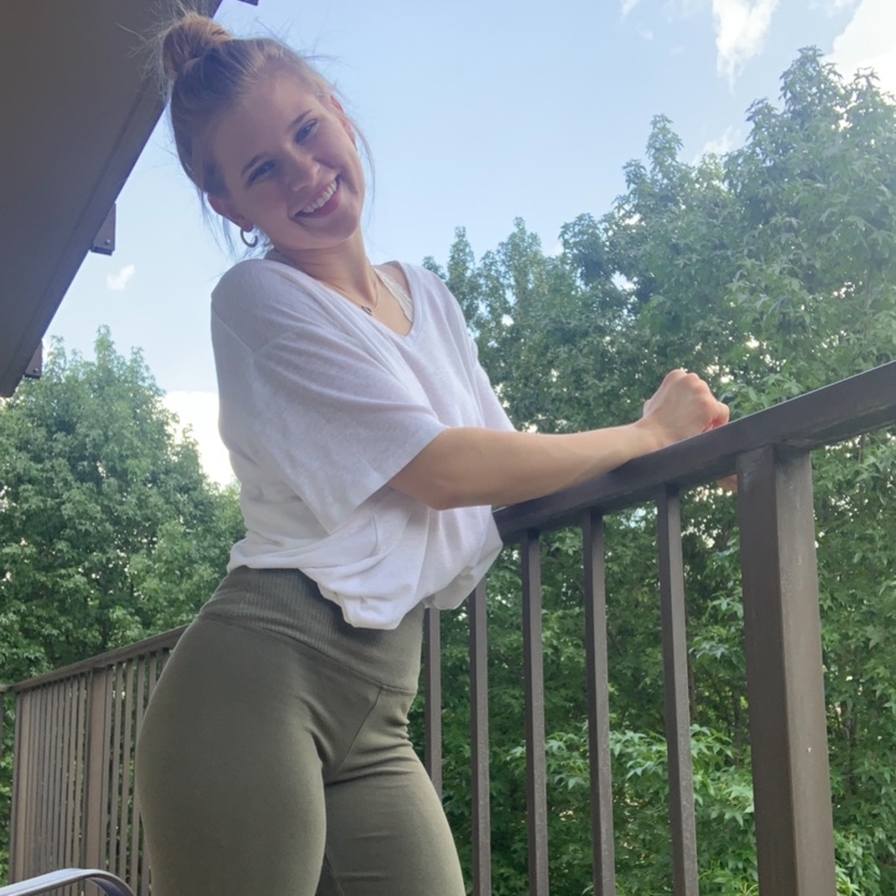 Meet your Posher, Melanie